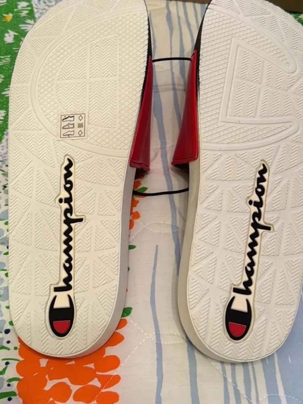 Champion Men's IPO SPLIT Scarlet/ Multi Slides Size 14 NWT